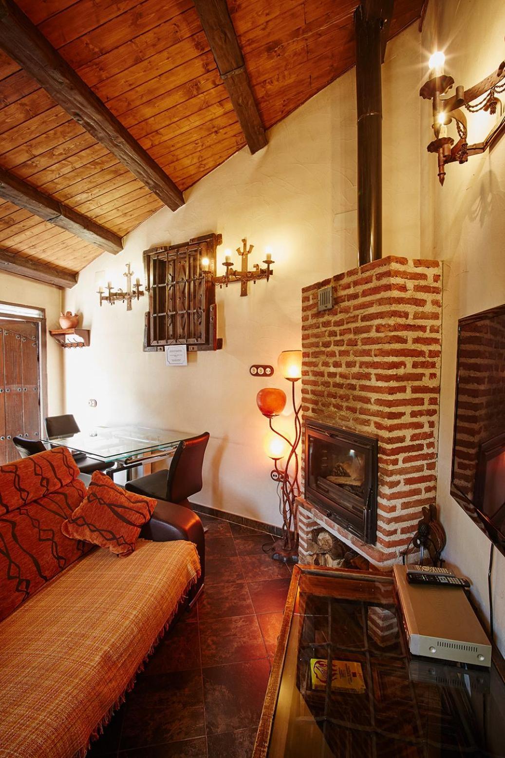 הוילה Ávila Casa De Cucu Navaluenga מראה חיצוני תמונה